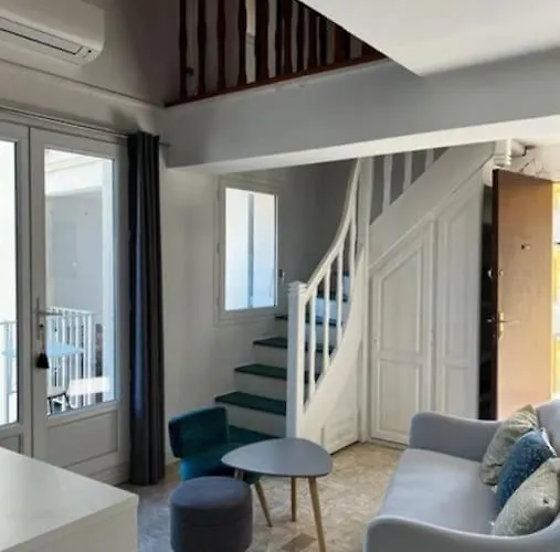 アパート Duplex Plein Sud Sur Le Port De ボニファシオ