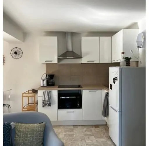 Duplex Plein Sud Sur Le Port De アパート ボニファシオ