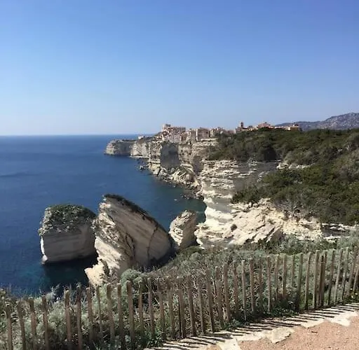 アパート Duplex Plein Sud Sur Le Port De ボニファシオ